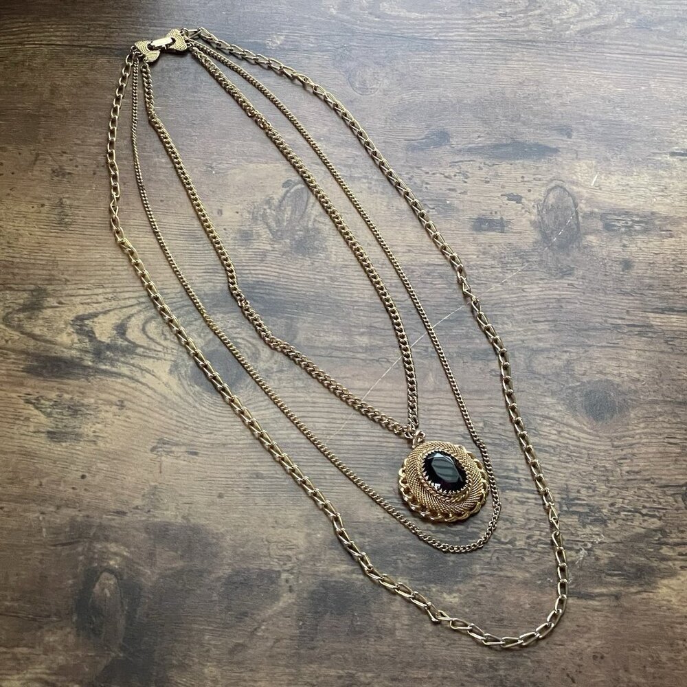 Vintage 70s Victorian Revival Necklace 24" Triple Strand Gold Tone Purple Glass - Picture 4 of 12